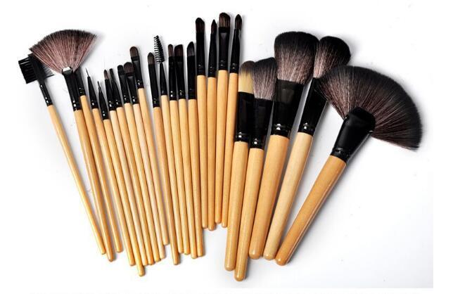 24-Piece Makeup Brush Set – Professional Cosmetics Brushes for Eyebrow, Powder, Foundation, and Eye Shadow
