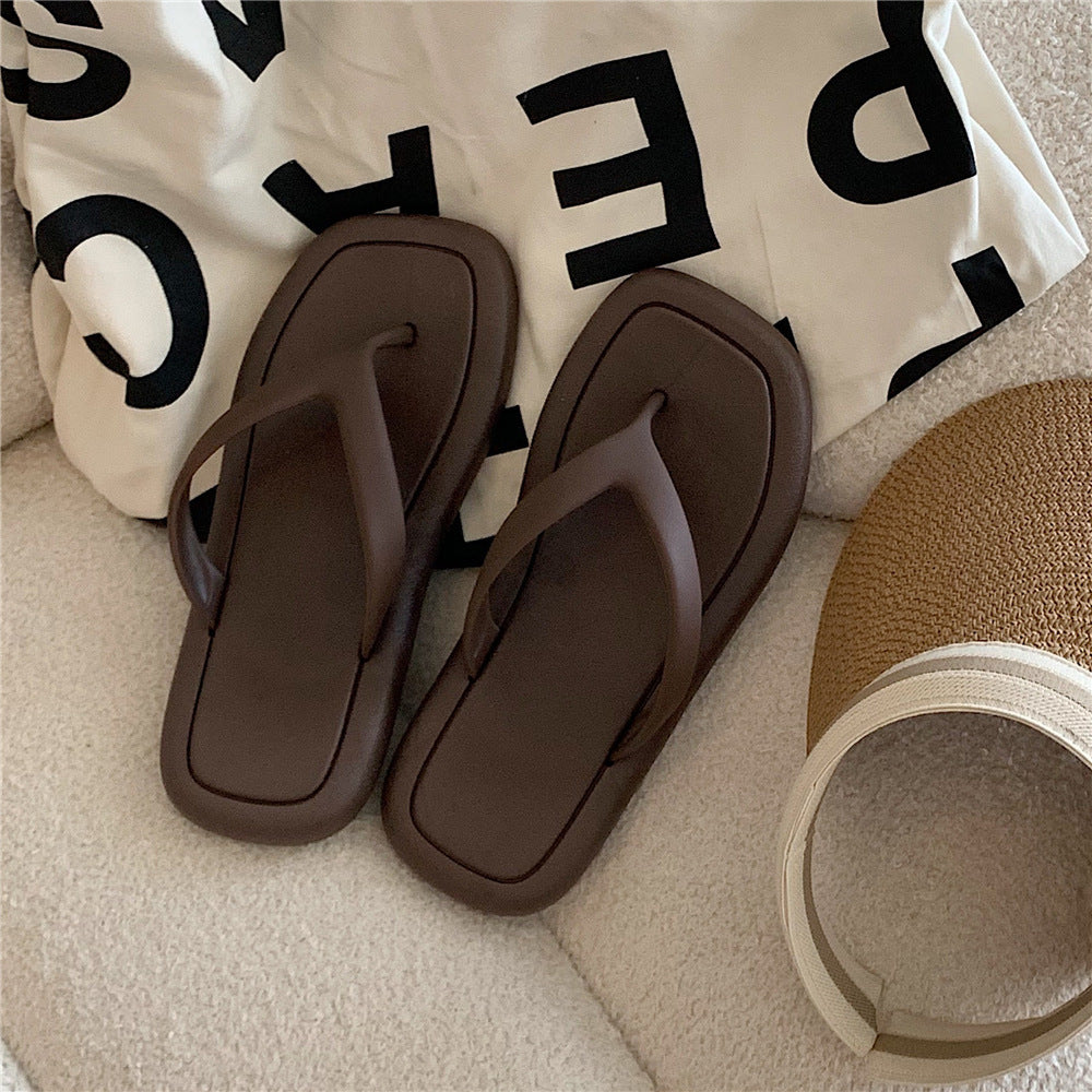 Fashion Solid Color Flip-Flops – Women’s Soft Bottom PVC Slippers for Everyday Comfort