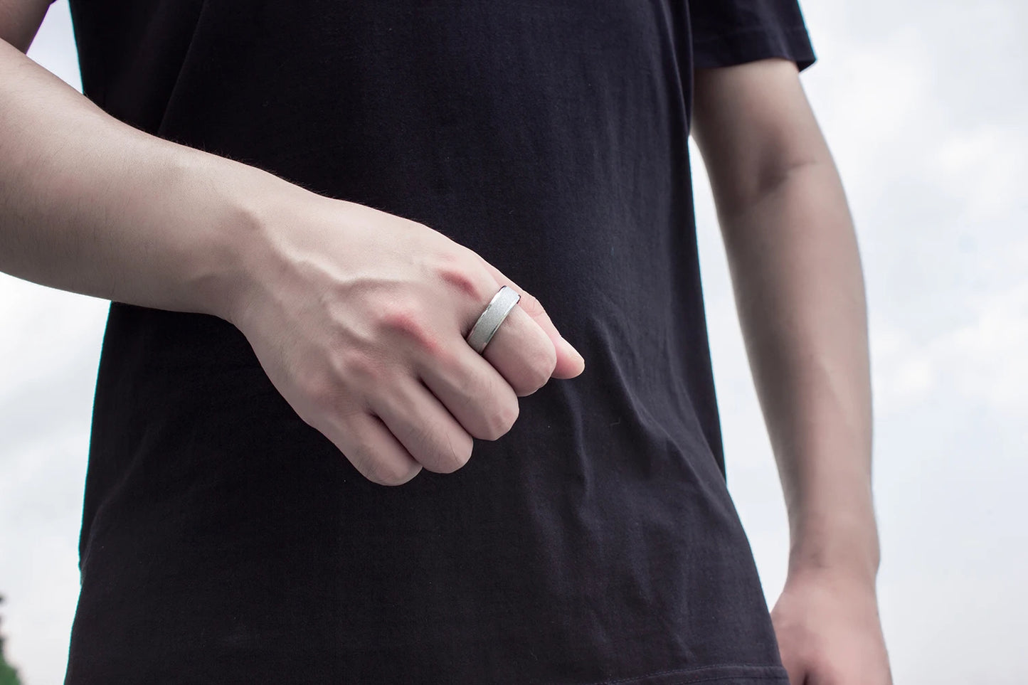 Colmi R10 Smart Ring with Charging Case – Health & Sleep Monitor, 5ATM Waterproof