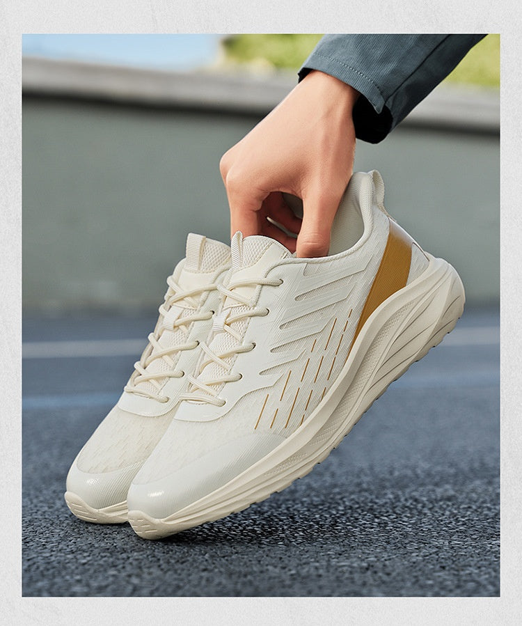 Lightweight Soft Sole Sneakers for Men – Breathable Mesh Tennis Shoes with Non-Slip Sole & Stylish Color Matching