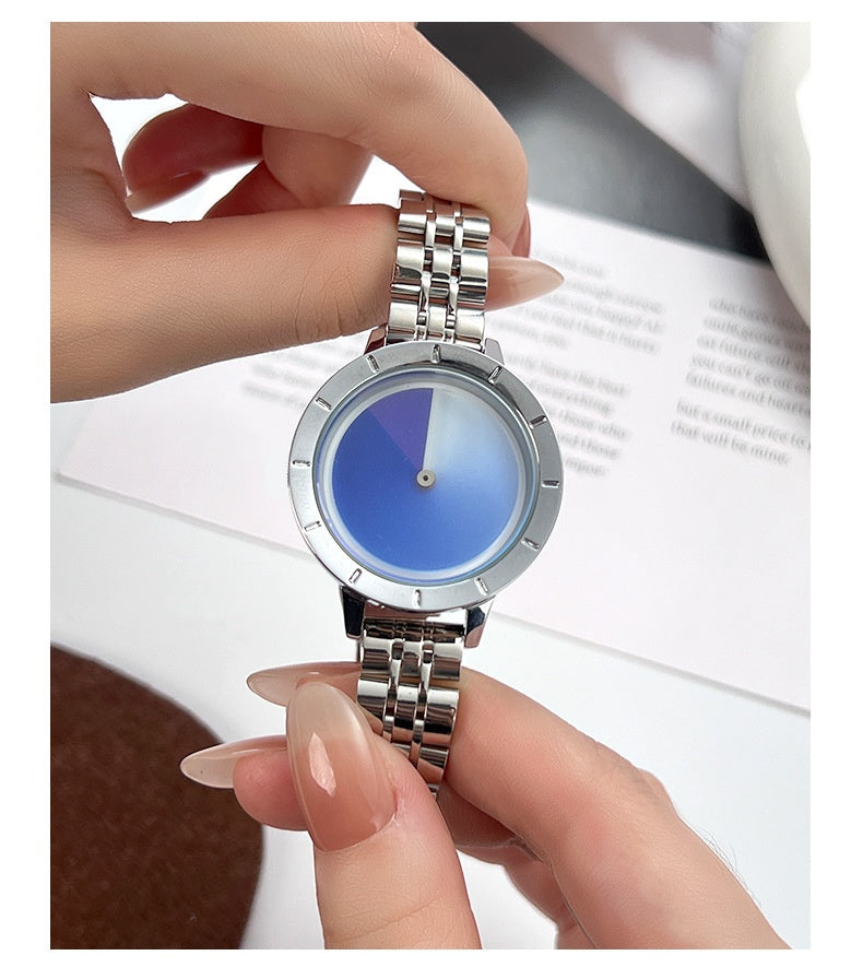 Women's Quartz Watch With Advanced Gradient Dial Fashion Design