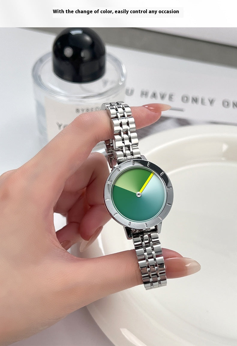 Women's Quartz Watch With Advanced Gradient Dial Fashion Design