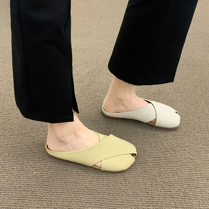 Chic Korean Style Toe-Covered Women's Slippers – Lightweight, Non-Slip & Wear-Resistant