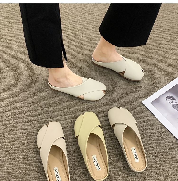 Chic Korean Style Toe-Covered Women's Slippers – Lightweight, Non-Slip & Wear-Resistant