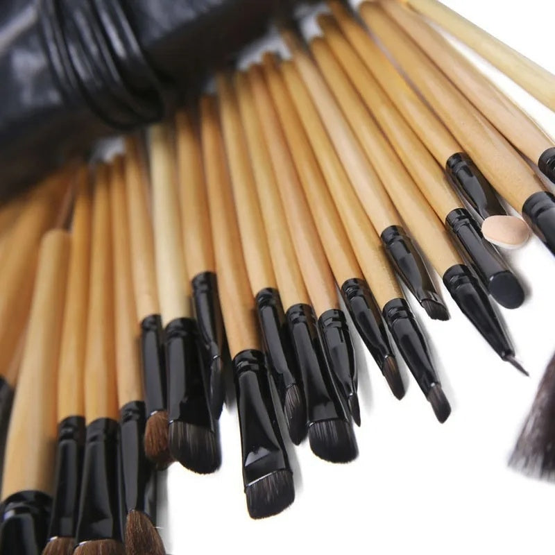 24-Piece Makeup Brush Set – Professional Cosmetics Brushes for Eyebrow, Powder, Foundation, and Eye Shadow