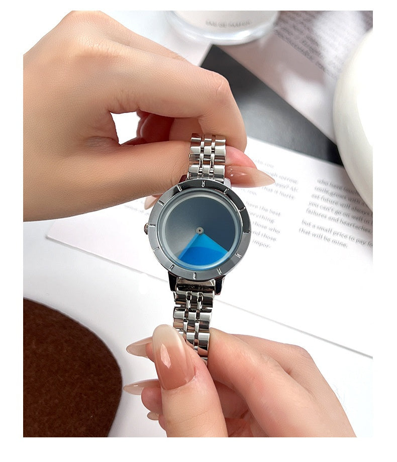 Women's Quartz Watch With Advanced Gradient Dial Fashion Design